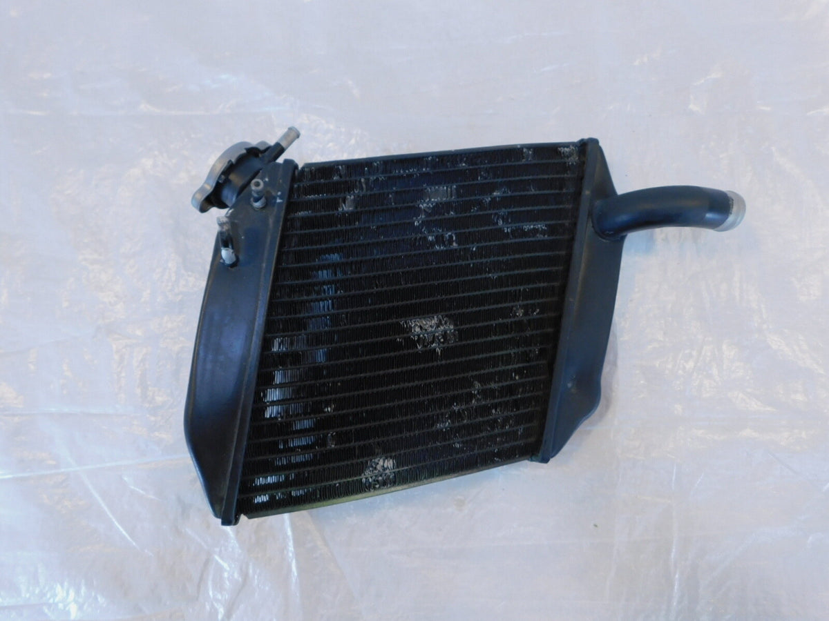 2008 2009 & 2010 Buell 1125 1125R 1125CR Right Engine Coolant Radiator - C3 Cycle