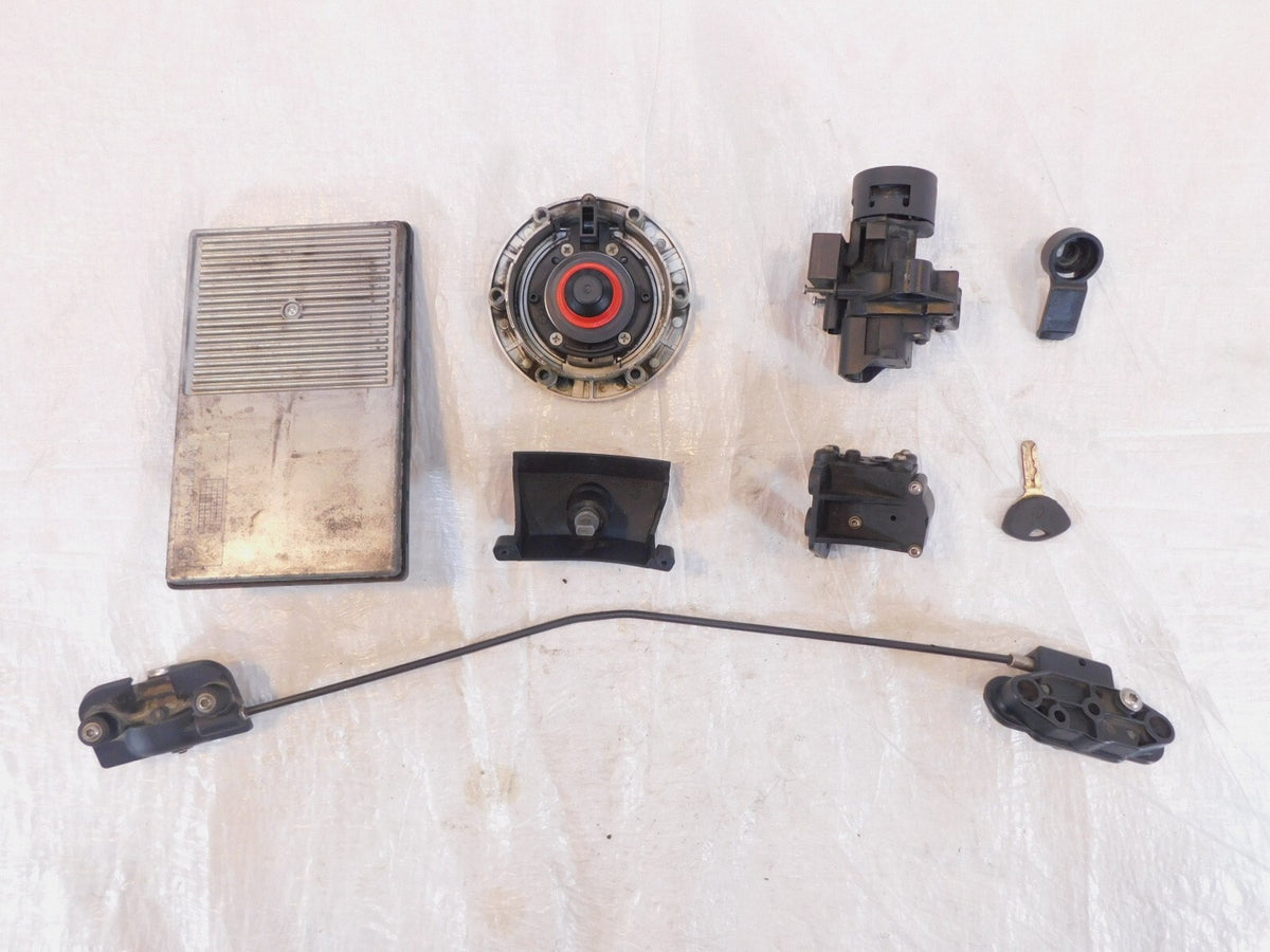2005-13 BMW R1200RT Ignition Switch Fuel Tank Gas Cap Control Unit Lock Key Set