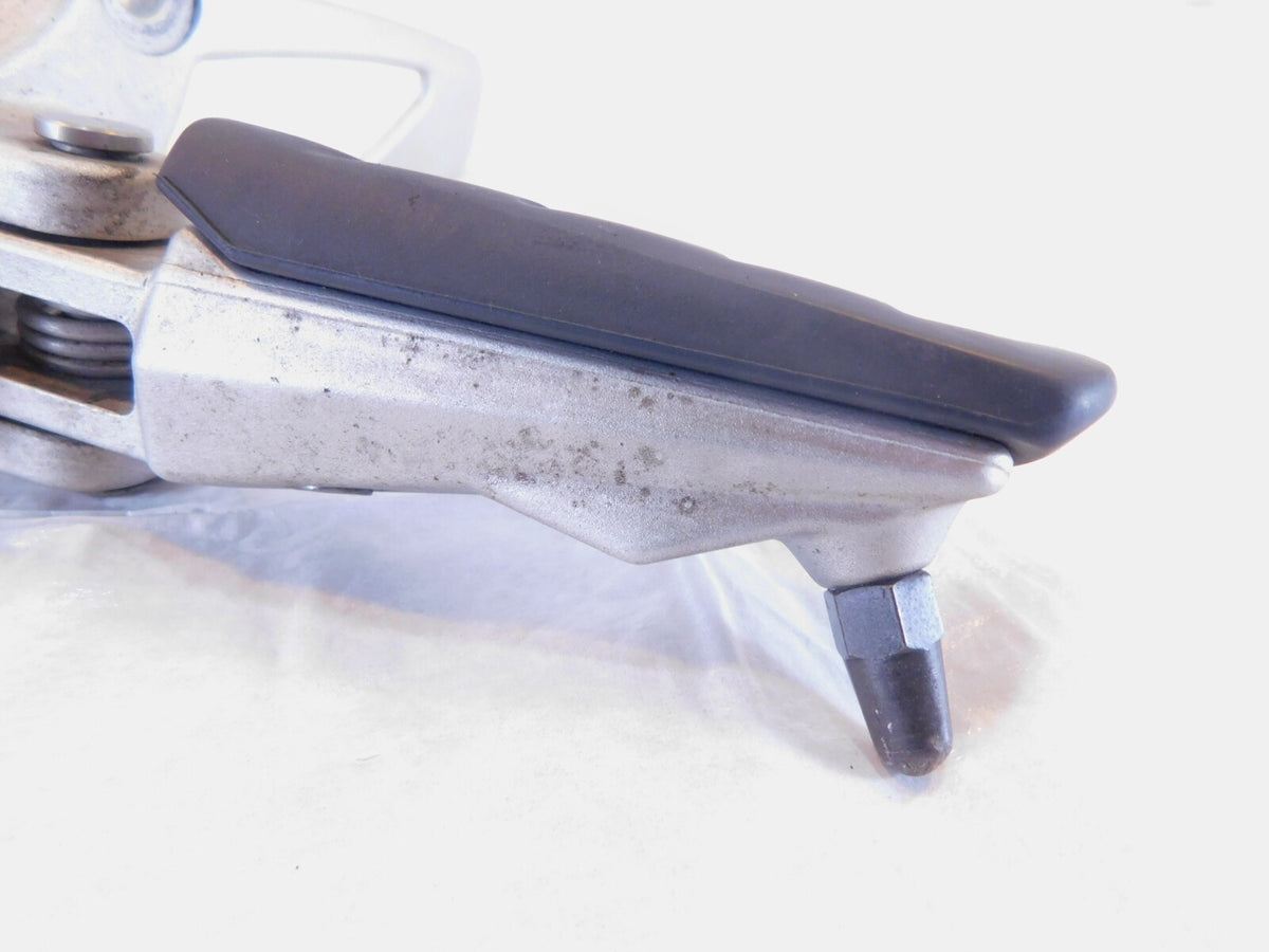 BMW R1200R R1200ST Front Right/Left Footrest Foot Pegs & Bracket Mount Plate - C3 Cycle
