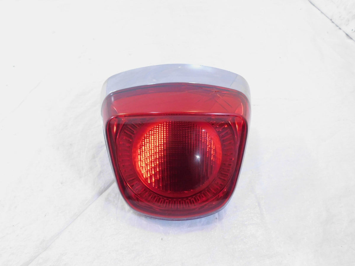 Piaggio Vespa Primavera Sprint 50 125 150 Elettrica Rear Lamp Taillight Light - C3 Cycle