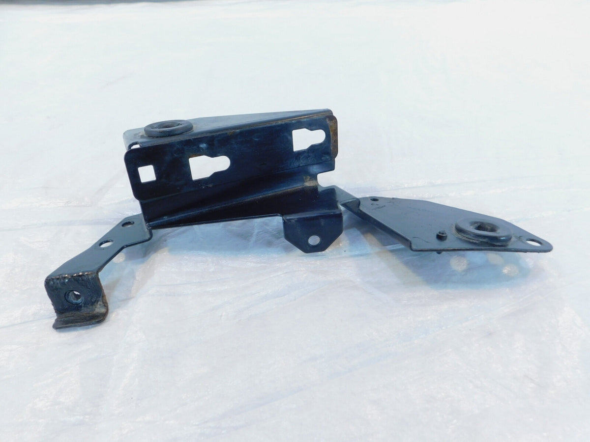 2003 2004 & 2005 Victory Vegas & Kingpin Right Frame Side Cover Mount Bracket - C3 Cycle