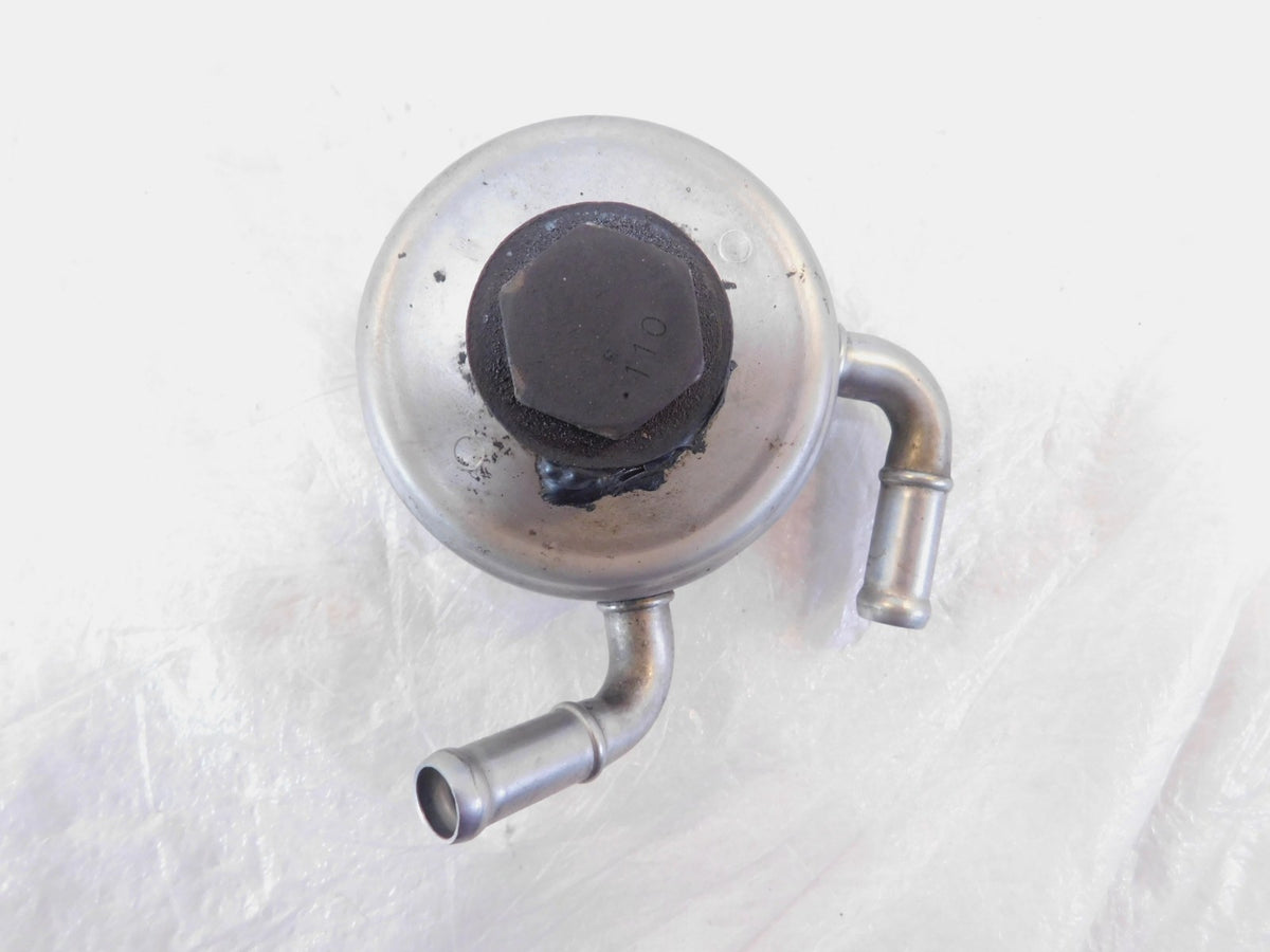 Triumph Daytona 675 R SE & Street Triple R RX Engine Motor Oil Cooler & Bolt - C3 Cycle