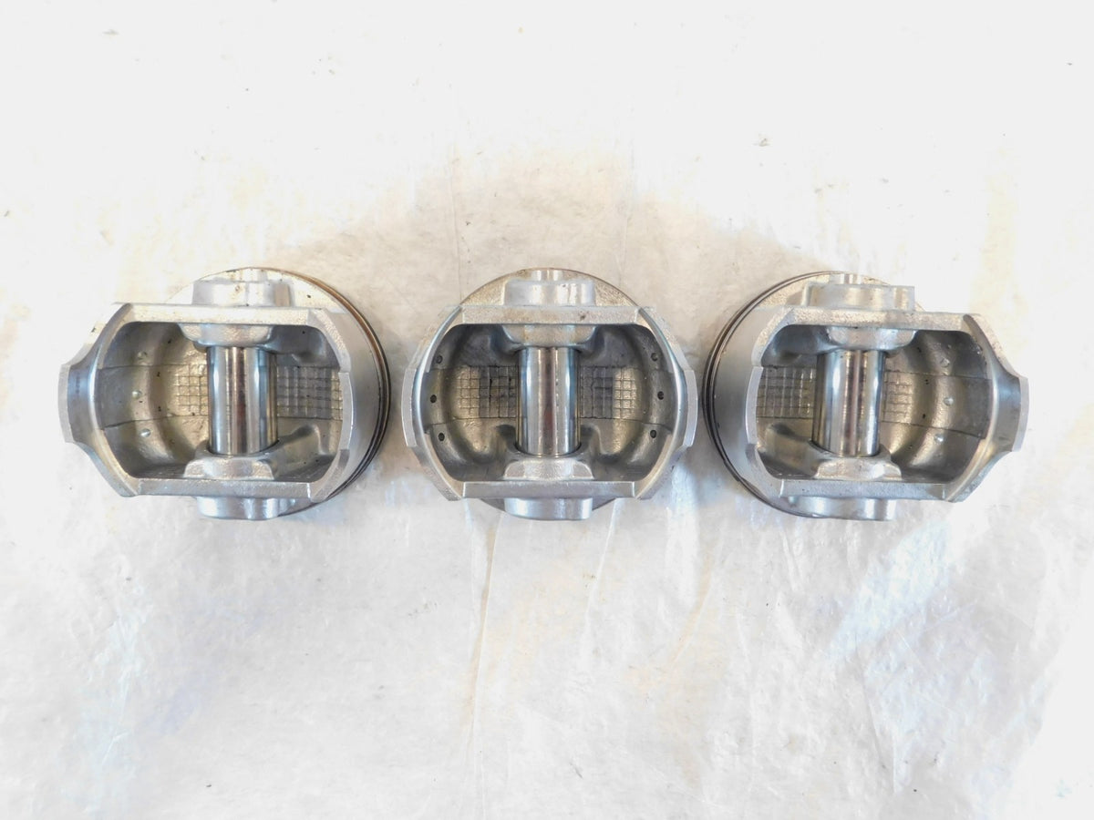 Triumph Daytona Sprint Trophy 900 & Thunderbird & Tiger Cylinder Barrel Pistons - C3 Cycle