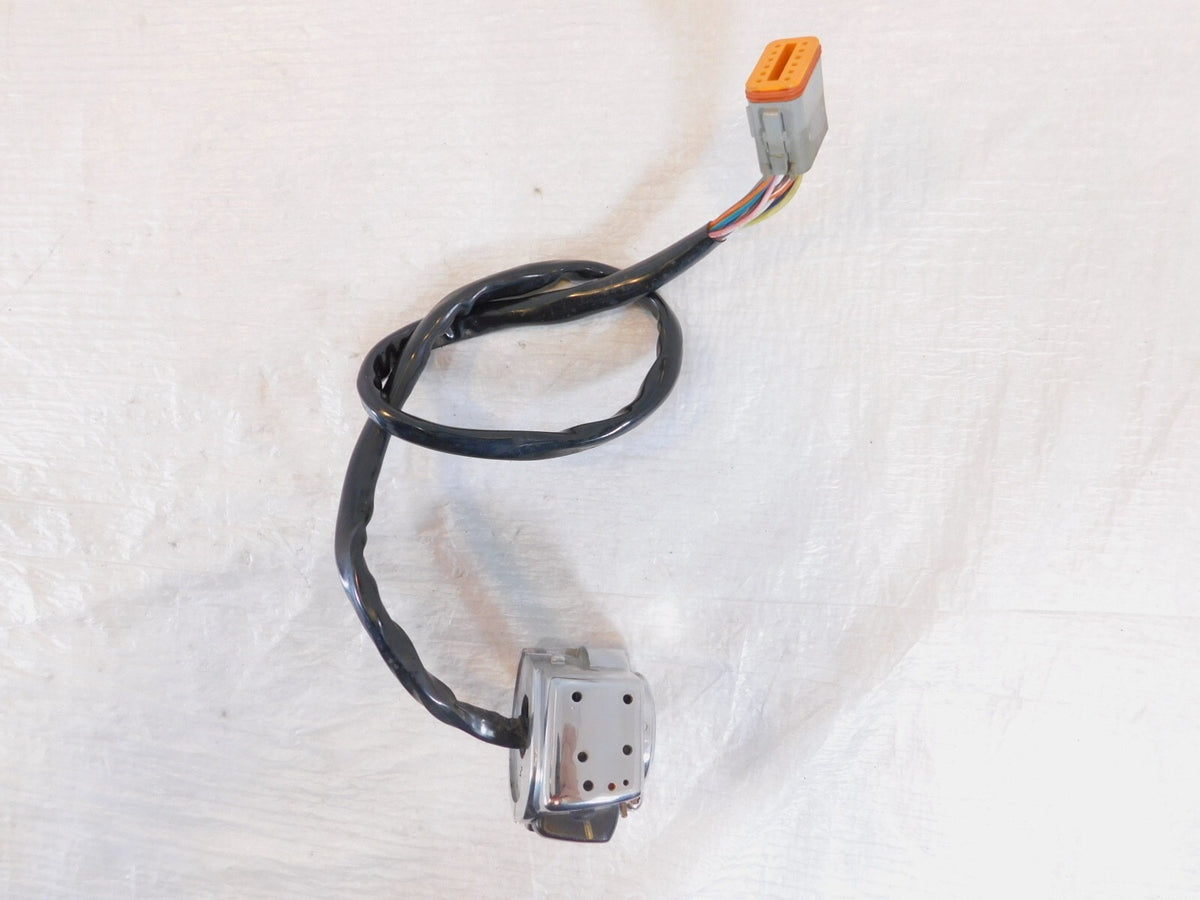 Harley Road & Electra Glide Ultra Right Handlebar Cruise Control Switch Housing - C3 Cycle