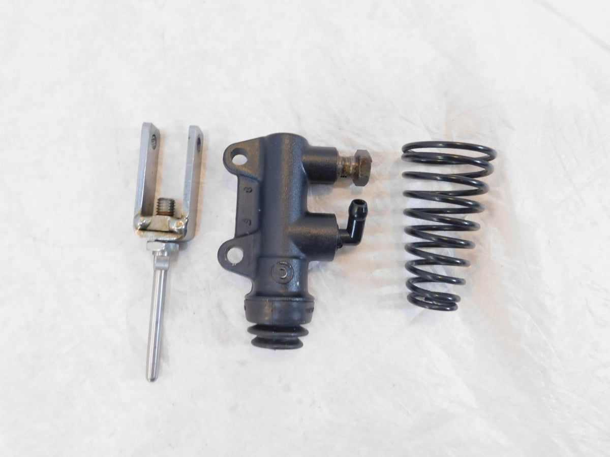 Victory Classic & Deluxe V92 Cruiser Rear Brake Master Cylinder w/ Brake Rod - C3 Cycle
