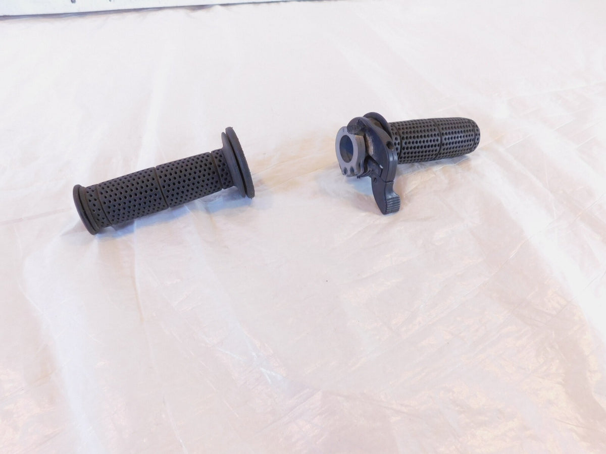 Kawasaki Ninja ZX10R ZX14R 650R Z900 Versys Left/Right Handlebar Throttle Grips - C3 Cycle