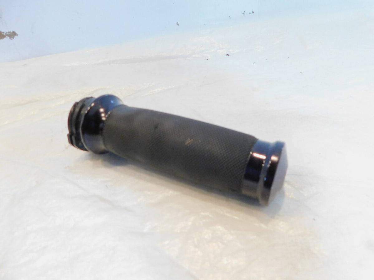 Harley Davidson Touring Dyna Sportster & Softail Throttle Right Handlebar Grip