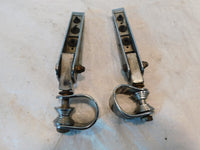 Harley Electra Glide Street Glide Road King Highway Footrest Pegs & Mount Clamps