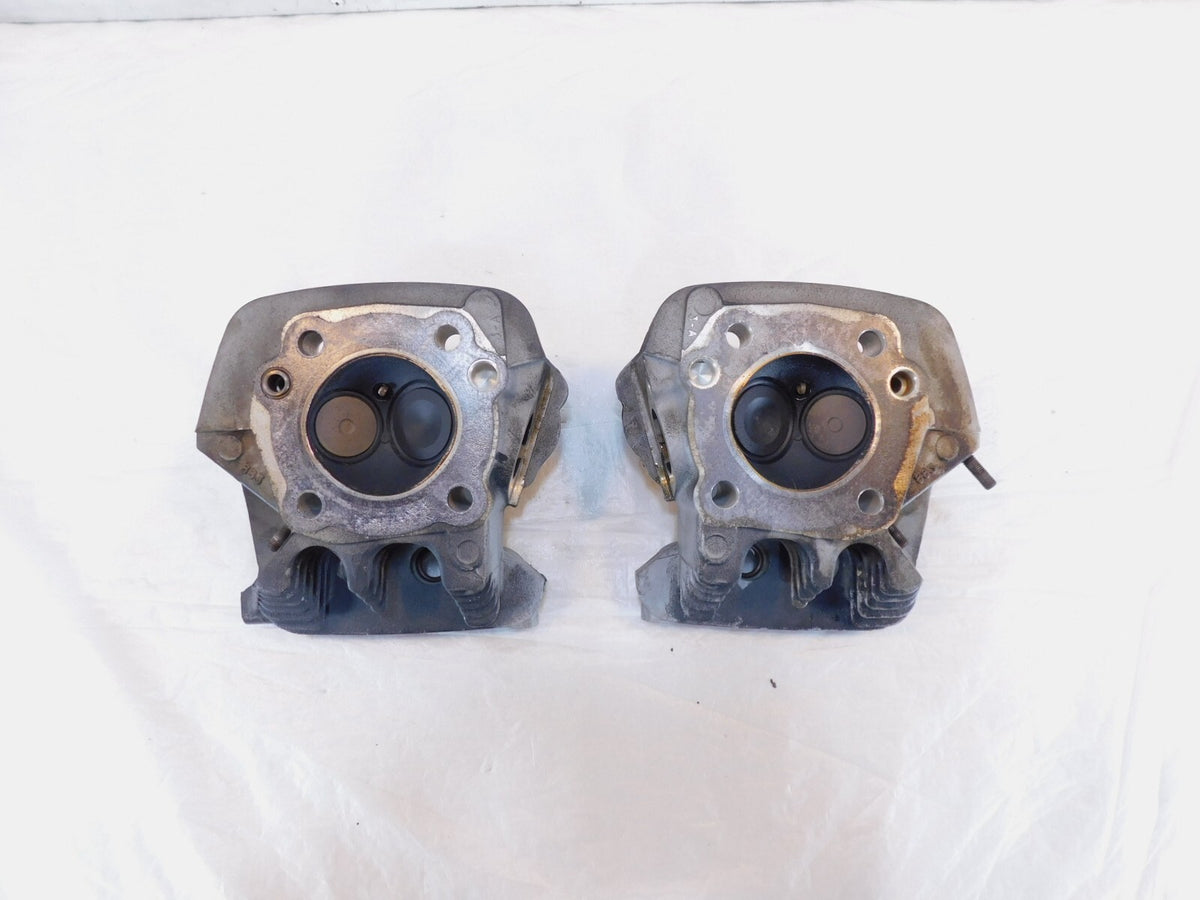 Harley Davidson Sportster 883 Engine Motor Cylinder Heads Springs & Valves - C3 Cycle