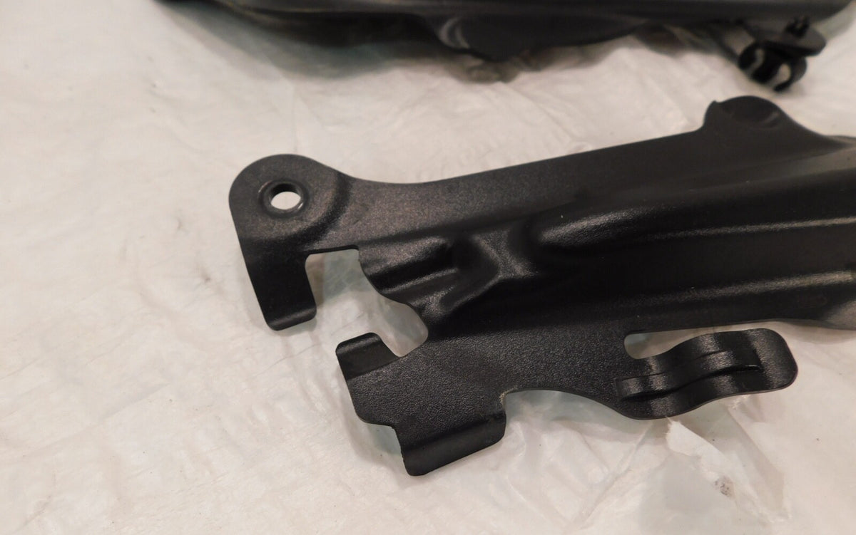 Triumph Speed Triple 1050 R & S Left/Right Side Frame Infill Panel Fairing Cowl - C3 Cycle