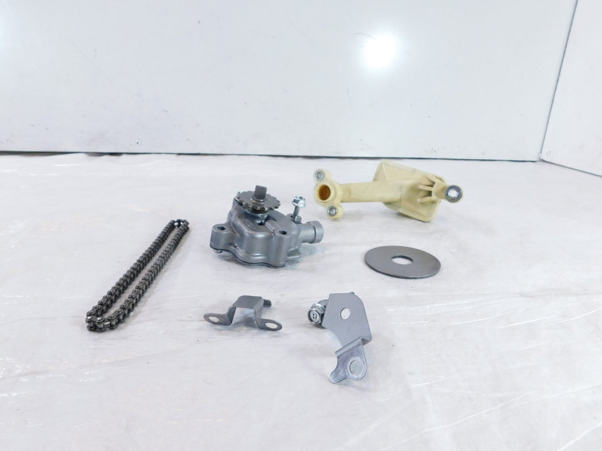 Yamaha FZ-07 MT-07 Tenere 700 XSR700 & YZF-R7 R7 Engine Motor Oil Pump w/ Chain - C3 Cycle