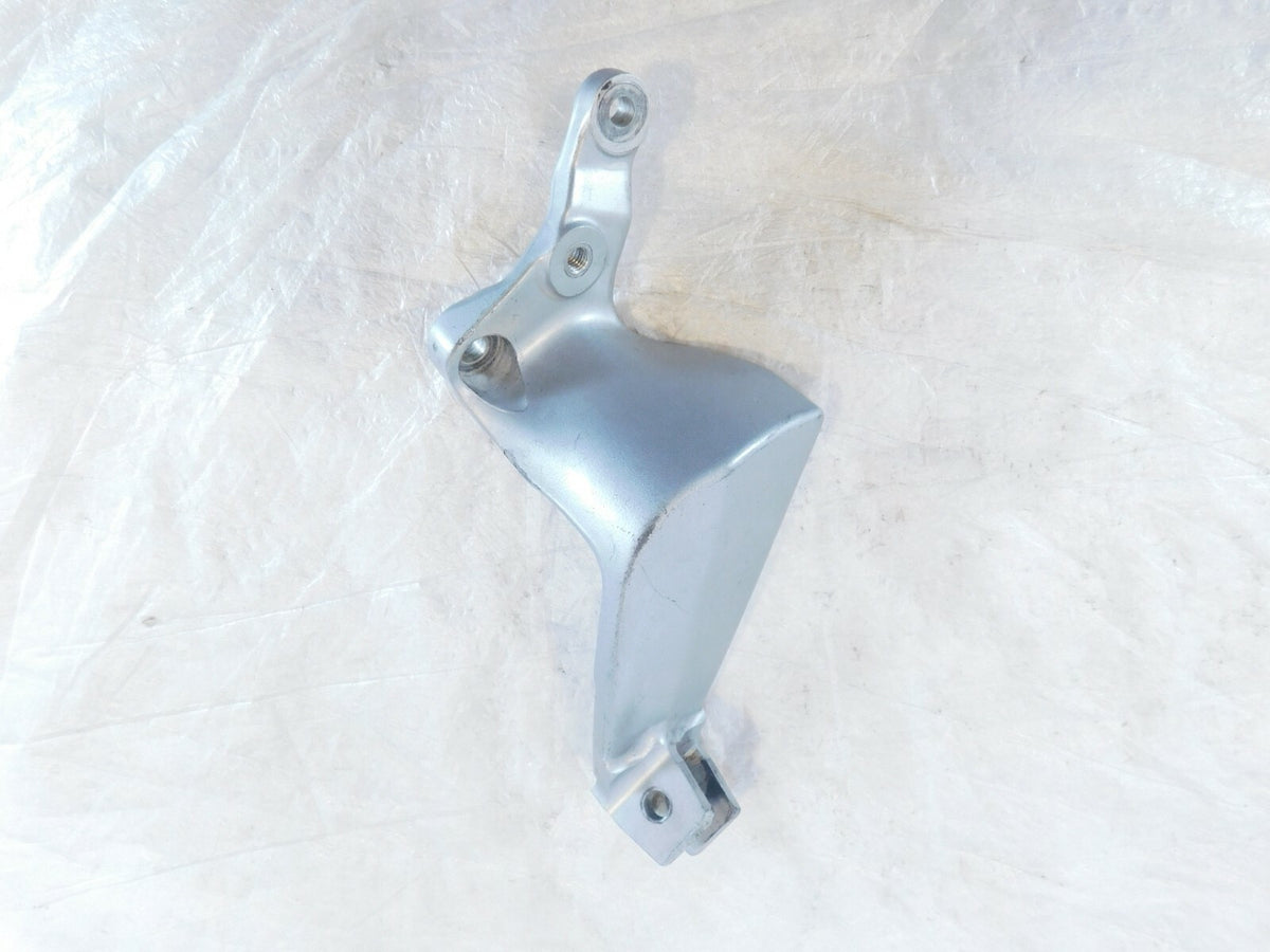 2006 & 2007 Victory Kingpin & Vegas Left Passenger Footpeg Foot Rest Peg Bracket - C3 Cycle