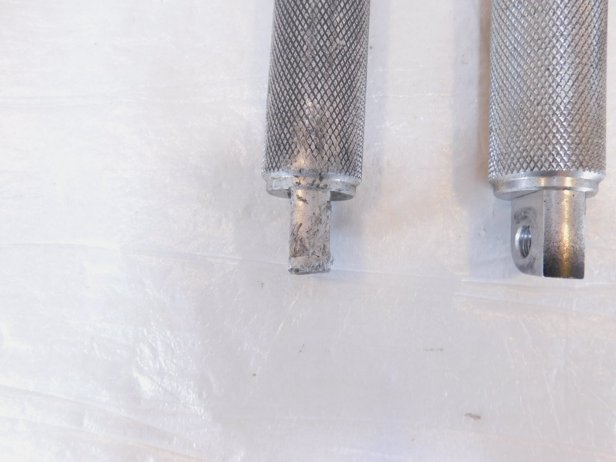 Harley Touring FXR Dyna Sportster & Softail Silver Knurled Footpegs Footrests - C3 Cycle