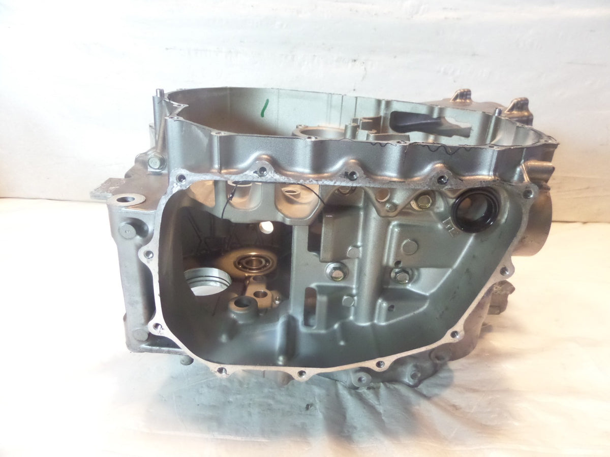 2012-2013 Honda NC700X Engine Motor Block Crankcase Crank Case 11000-MGS-D30