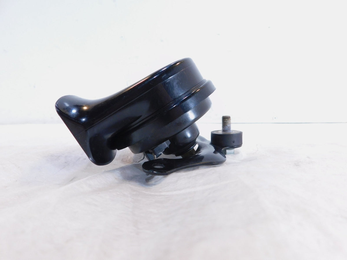 Harley Davidson V-Rod VRod VRSC VRSCA VRSCD VRSCR Black Horn w/ Mount Bracket - C3 Cycle