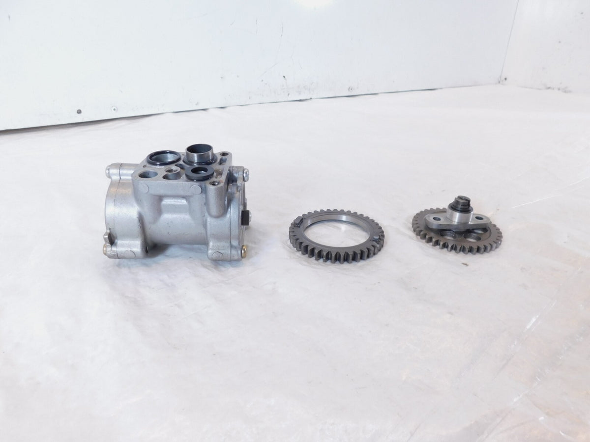 1990-1995 Kawasaki Ninja ZX11 ZX1100 Engine Motor Oil Pump & Drive Gears - C3 Cycle
