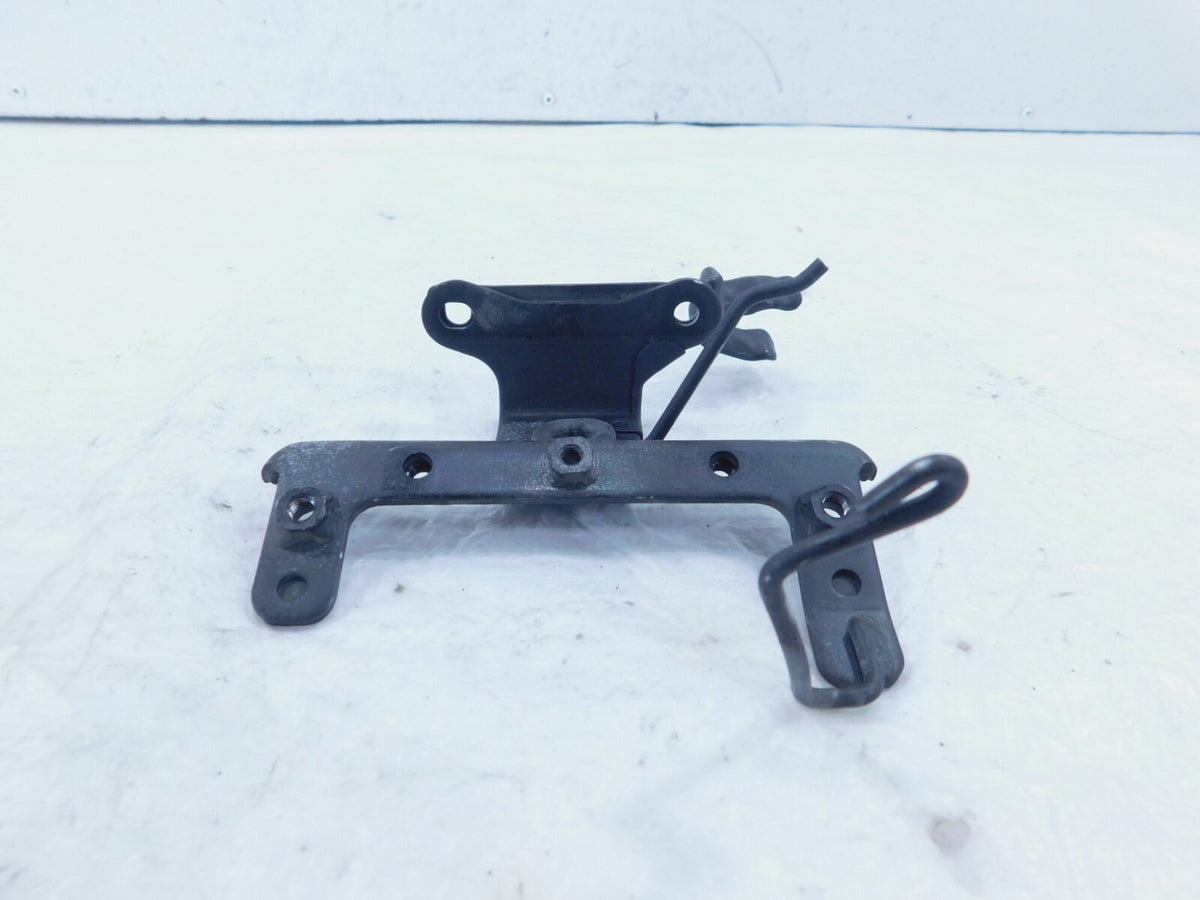 84-85 Honda VF500C Magna V30 500 Fuse Box & Inner Horn Holder Case Mount Bracket - C3 Cycle