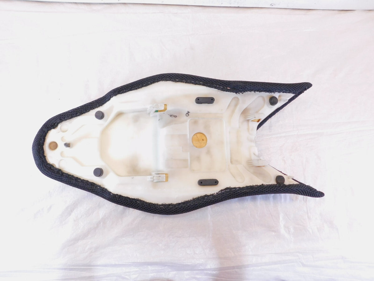 2007 2008 2009 Aprilia Shiver 750 SL750 Main Rider & Passenger Seat Saddle