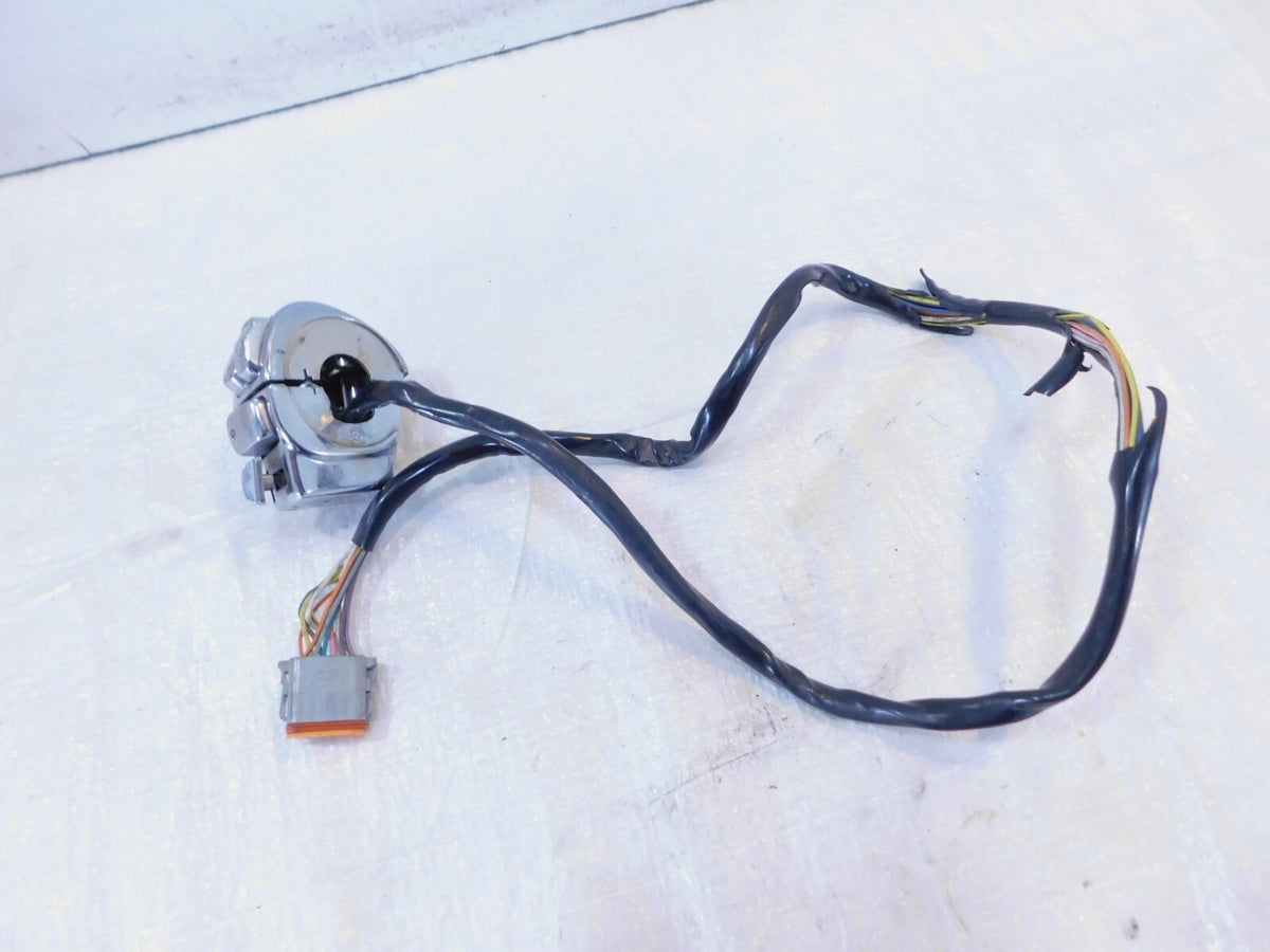 Harley Davidson Electra Glide Ultra Left Handlebar Speaker Volume & CB Switches - C3 Cycle