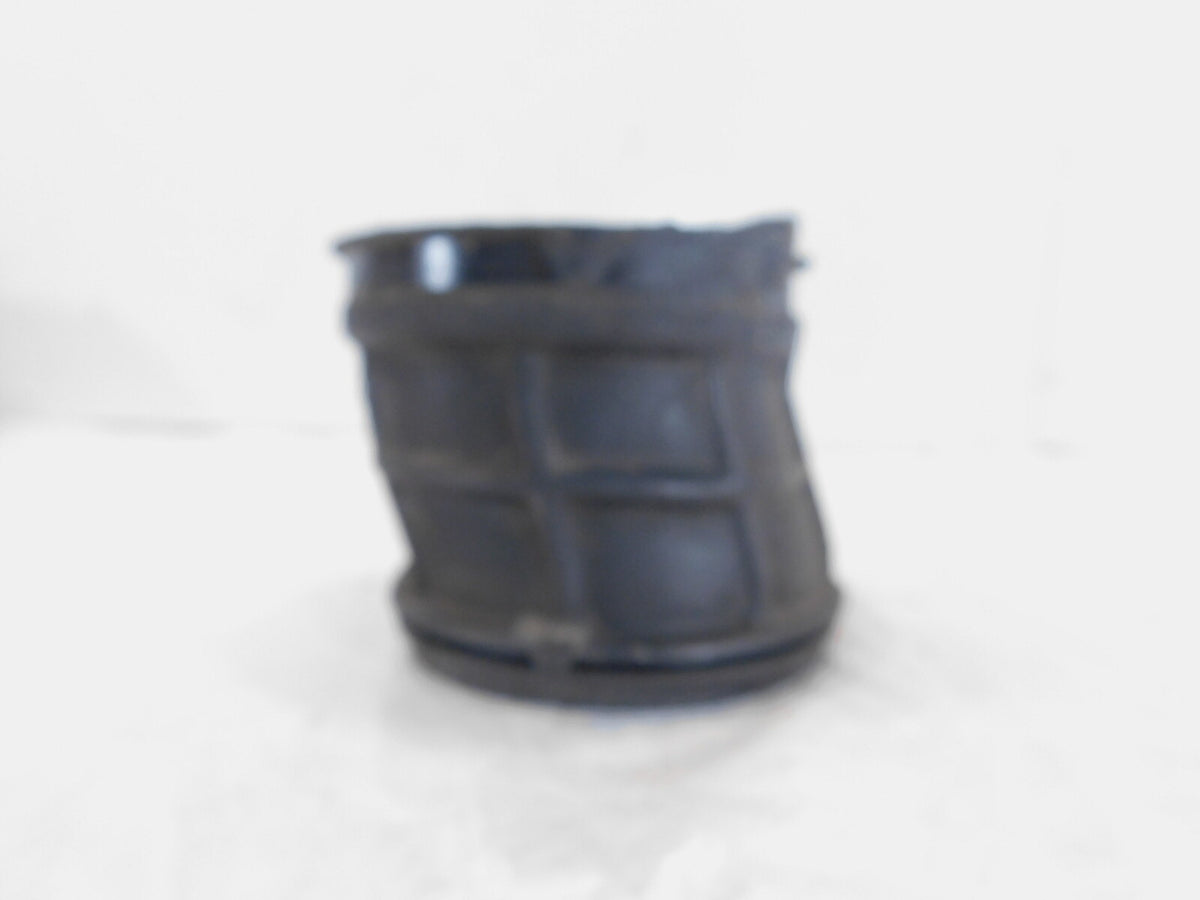 Honda VT1100 VT1100C Shadow 1100 ACE Sabre Air Intake Carb Carburetor Tube Pipe