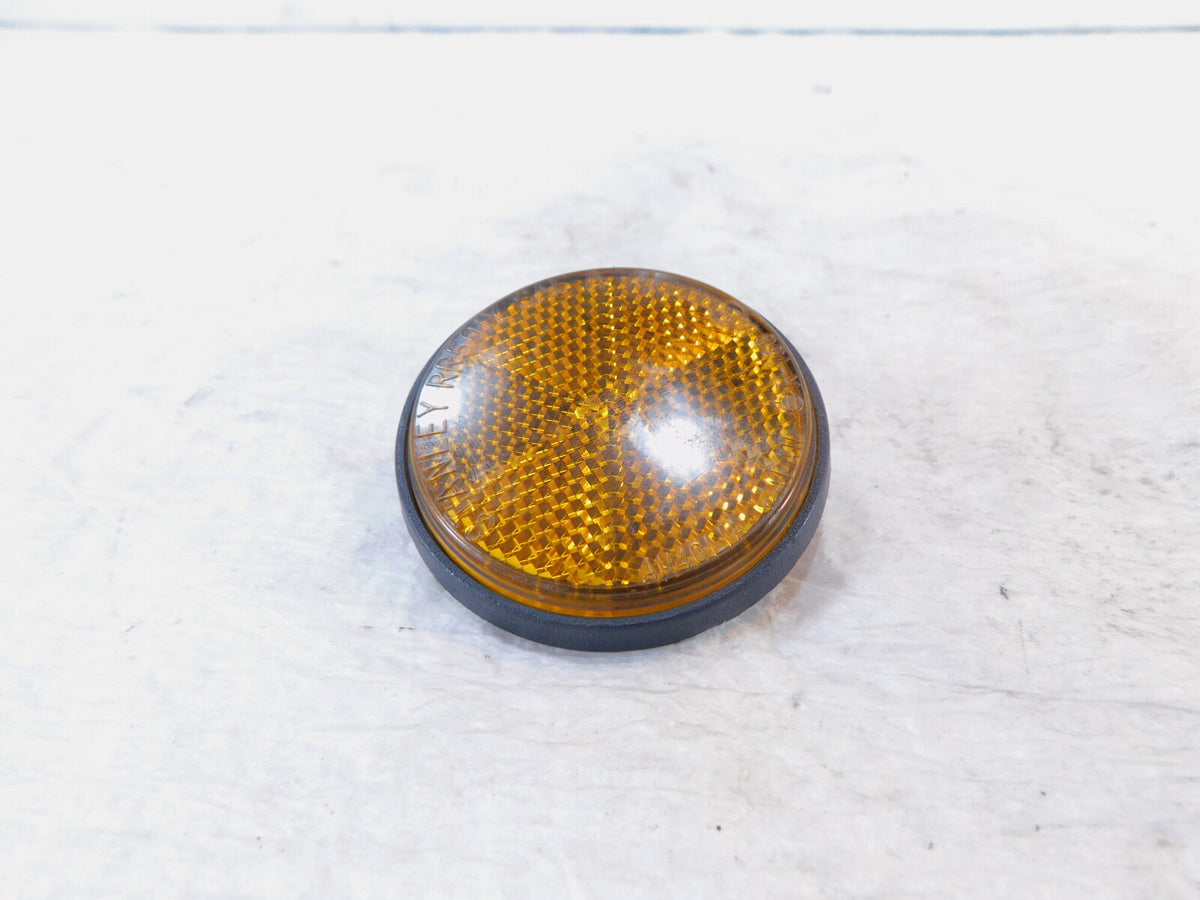 Honda ST1300 ST1300A Front Left or Right Fender Mount Amber Reflector w/ Mount