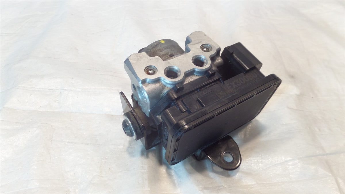 2013 & 2014 Kawasaki EX300 Ninja 300 ABS Brake Pump Module Modulator Unit - C3 Cycle