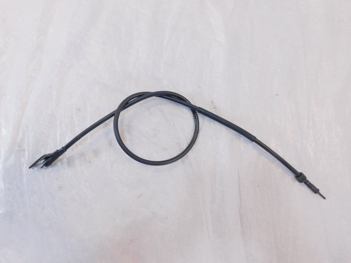1982-1983 Yamaha XJ750 Maxim 750 Front Instrument Cluster Speedometer Cable Line - C3 Cycle