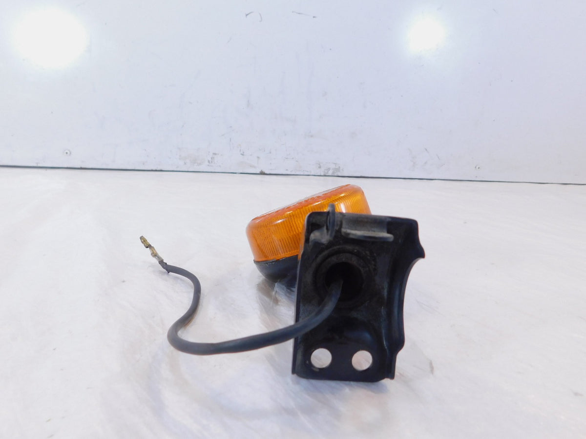 Yamaha Virago 750 XV750 Maxim XJ750 Front Right Turn Signal Indicator Light - C3 Cycle