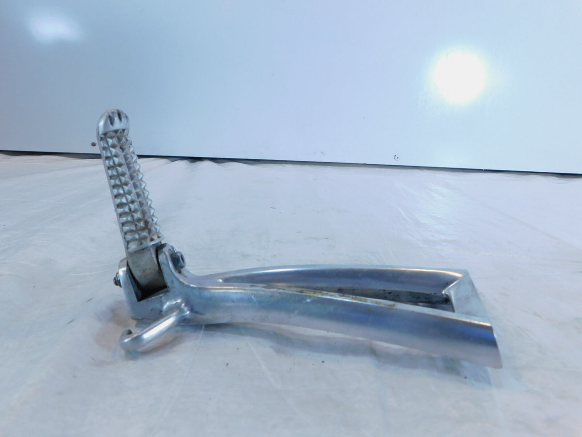 Yamaha YZFR6S YZF R6S & YZFR6 R6 Left Rear Passenger Footpeg Footrest Bracket - C3 Cycle