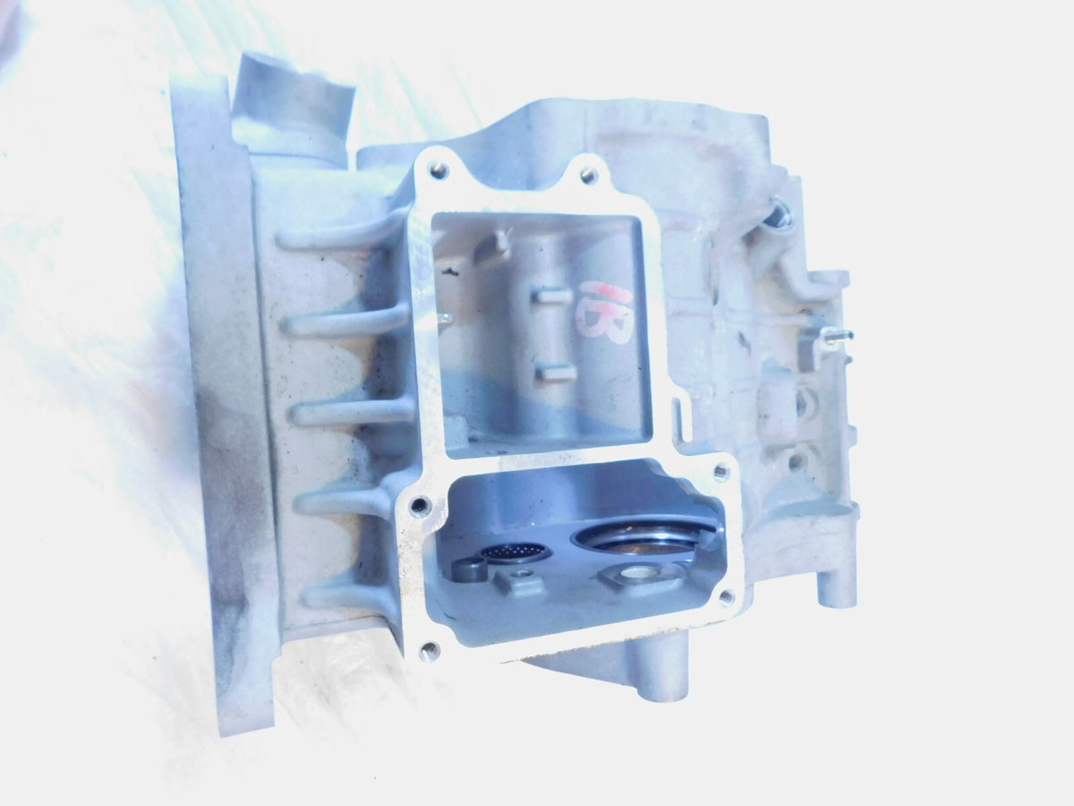 Harley Dyna Super Glide & Street Bob Silver Transmission Housing Case For Repair - C3 Cycle
