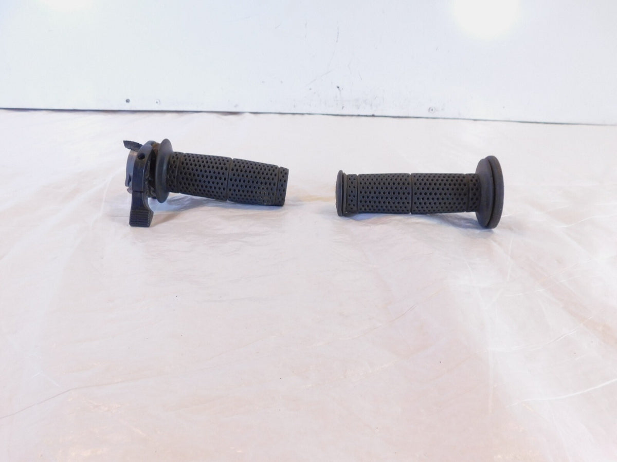 Kawasaki Ninja ZX10R ZX14R 650R Z900 Versys Left/Right Handlebar Throttle Grips - C3 Cycle