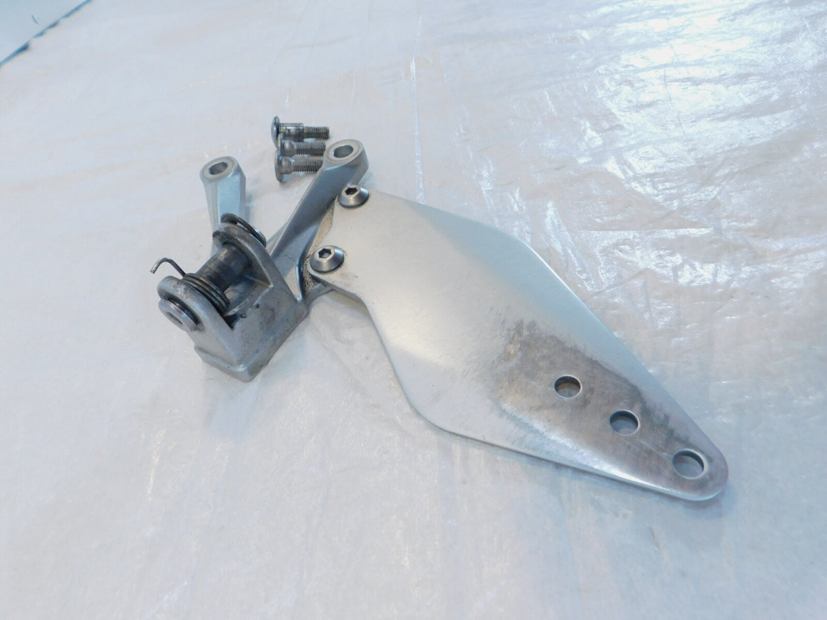 2007-2010 Kawasaki Ninja ZX-10R ZX1000 Left Footrest Foot Peg Bracket Mount Stay - C3 Cycle