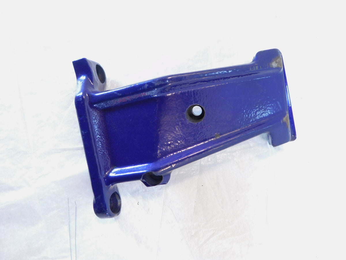 Yamaha Royal Star Tour Deluxe & Venture Front Footboard Footrest Bracket Mounts