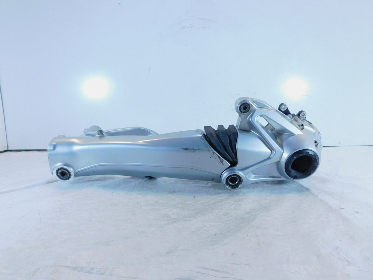 BMW R1200R R1200RT R1200RS Rear Wheel Drive Gear Case Differential & Swingarm - C3 Cycle
