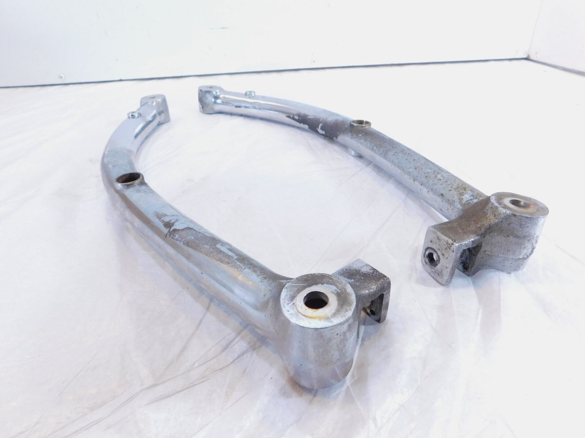 Suzuki Intruder 1400 VS1400 Boulevard S83 Left/Right Chrome Handle Frame Grips