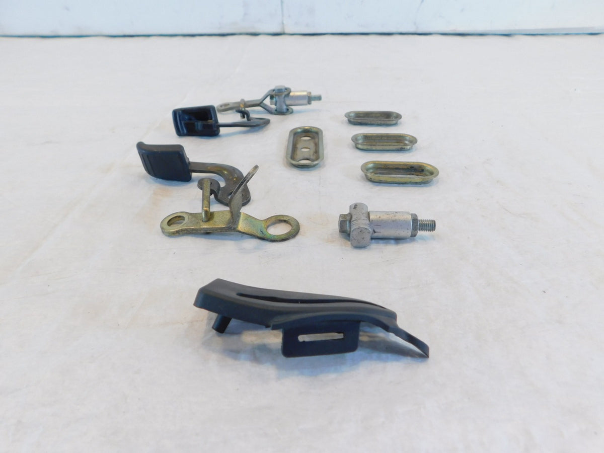 Honda GL1800 Goldwing 1800 Windscreen Windshield Adjust Adjuster Latch Button - C3 Cycle