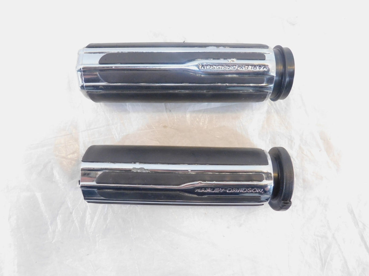 Harley Davidson Road King & Electra Glide  Rumble Collection Left & Right Grips - C3 Cycle