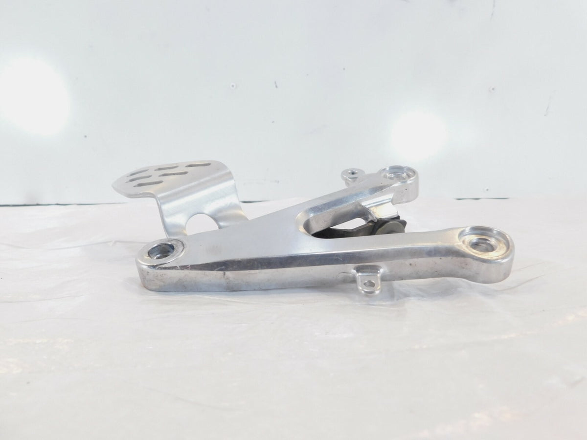 Yamaha YZFR6 R6 YZFR6S Rear Back Foot Peg Right Side Mounting Bracket Assembly - C3 Cycle