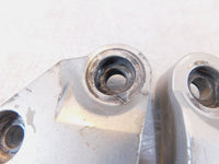 Yamaha FZR600R Front Left & Right Footrest Footpeg Foot Peg Bar Mount BRackets