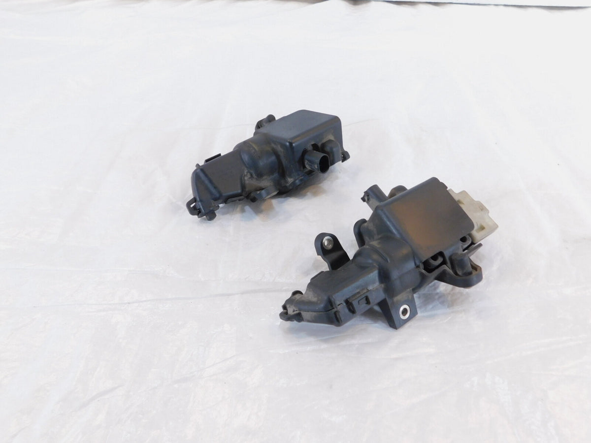 BMW R1200RT K1600 K1600GT K1600GTL Right/Left Saddlebag Lock Latch Mechanisms - C3 Cycle