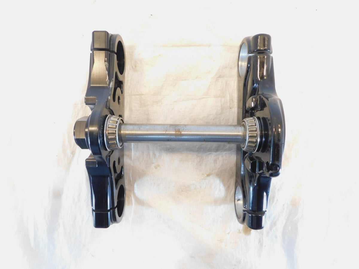 Harley Davidson Dyna FXDWG Wide Glide Front Fork Triple Tree Bracket - C3 Cycle