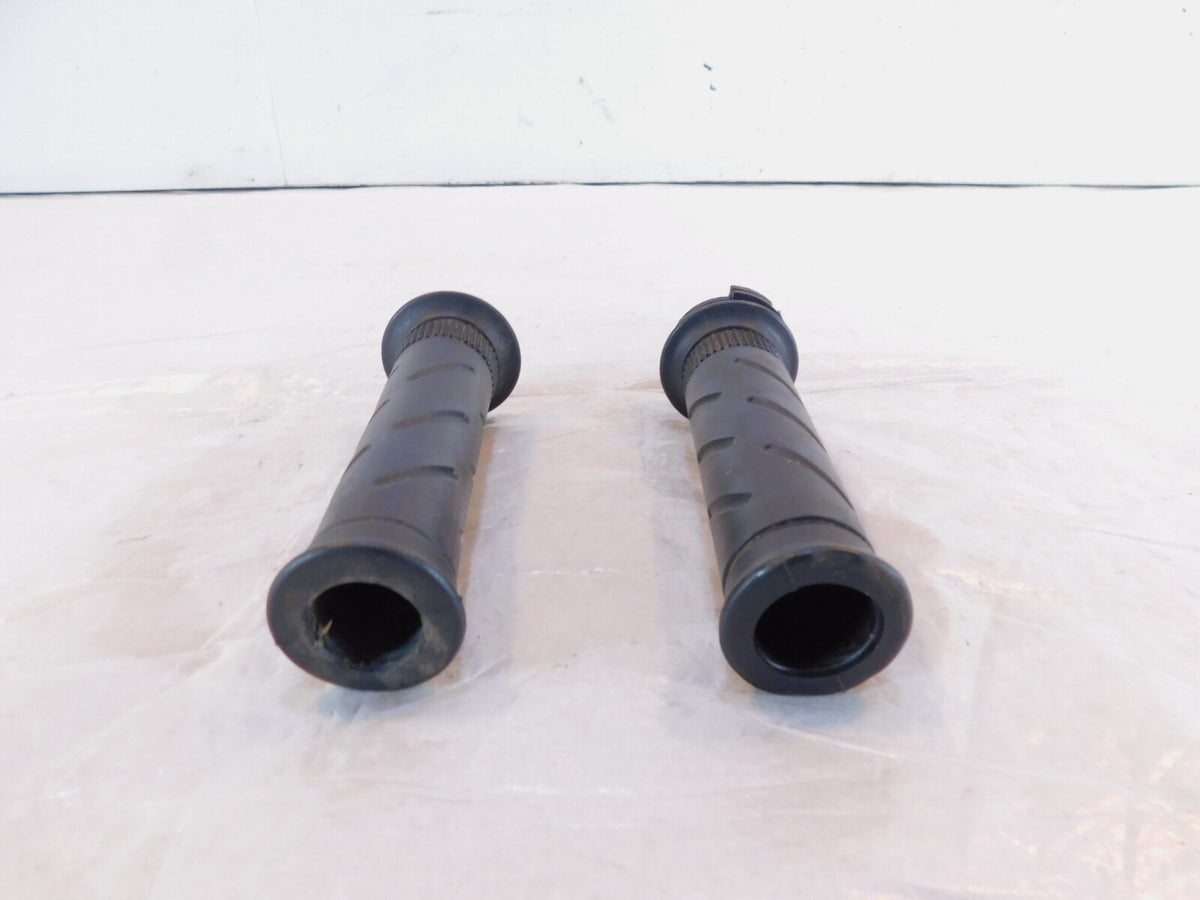 Royal Enfield Classic Bullet 500 EFI B5 C5 Left/Right Handlebar Throttle Grips - C3 Cycle