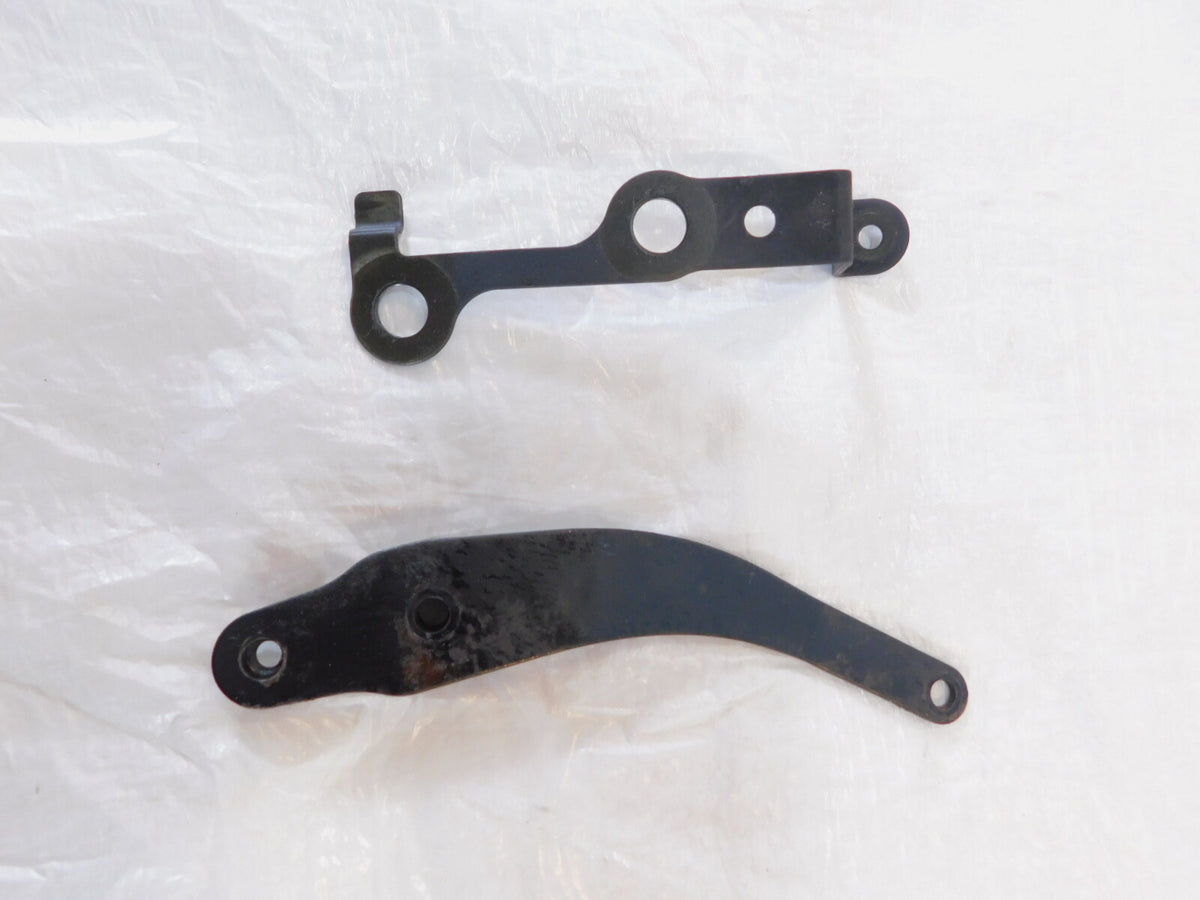 Suzuki Intruder Volusia VL800 Left/Right Side Black Engine Motor Mount Brackets
