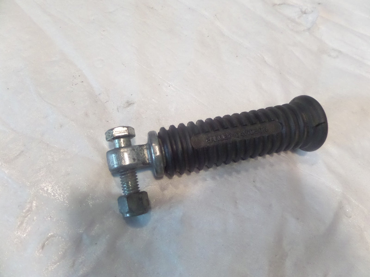 Harley Touring V-Rod Dyna Sportster Softail FXR Black Rubber Footpegs Footrest - C3 Cycle