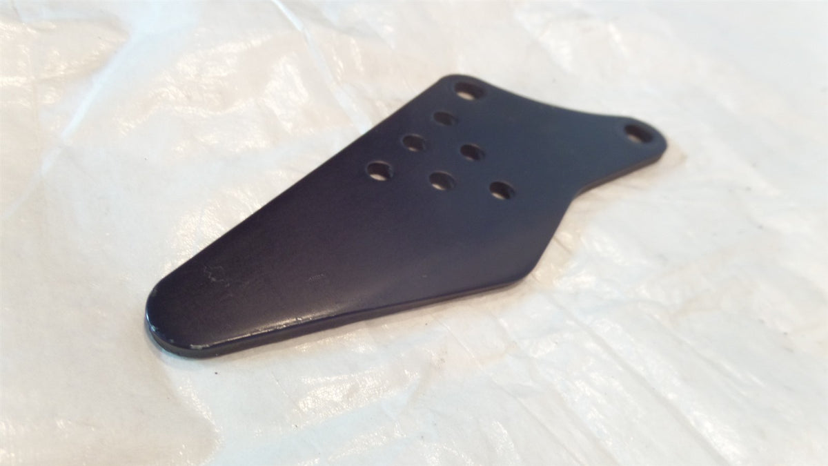 2008 Kawasaki Ninja ZX-6R ZX-600 Front Right Foot Peg Footrest Guard Bracket - C3 Cycle
