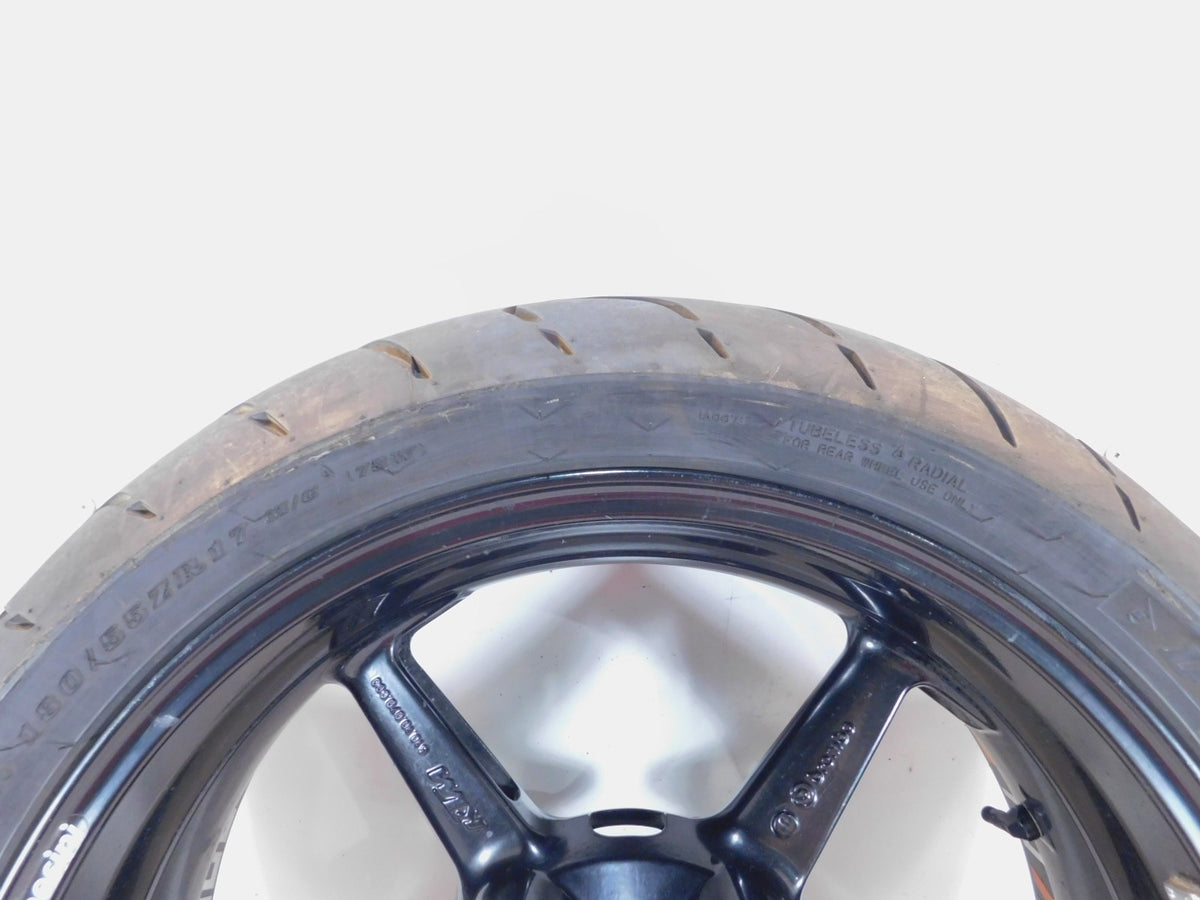 bf03e291-eca9-4c79-995c-9be7a3888bf3