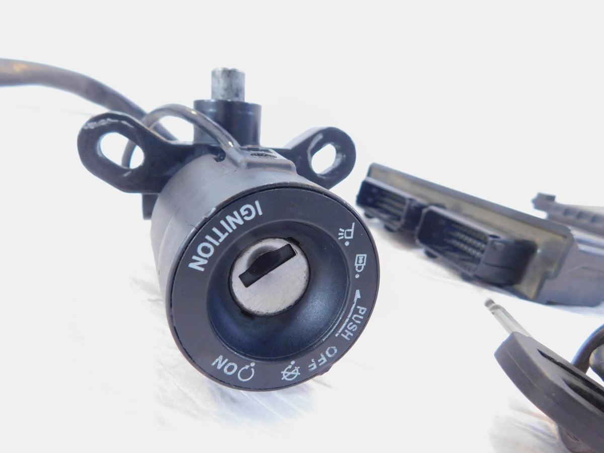 Triumph Street Triple R Ignition Switch Engine Control Module ECM CDI ECU W/Key - C3 Cycle