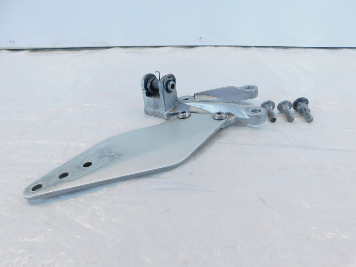 2007-2010 Kawasaki Ninja ZX-10R ZX1000 Left Footrest Foot Peg Bracket Mount Stay - C3 Cycle