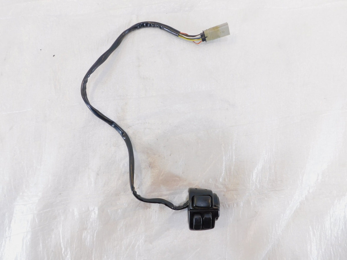 Harley Davidson Softail Dyna Sportster Left Handlebar Horn Turn Signal Switches - C3 Cycle