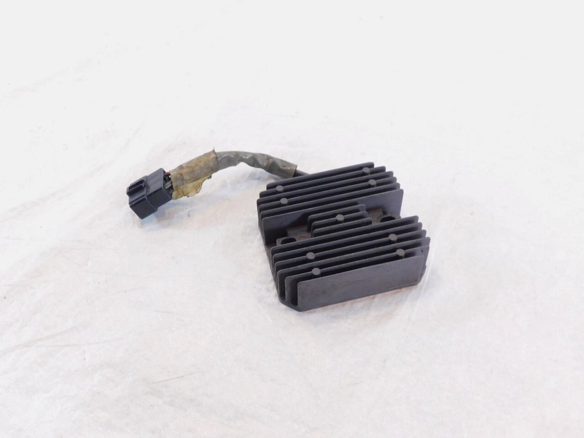 00-01 Honda CBR900RR CBR929RR Fireblade CBR 900 929 Voltage Regulator Rectifier - C3 Cycle